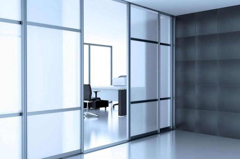 滑動(dòng)門與平開(kāi)門&mdash;&mdash;如何為室內(nèi)選擇完美的門